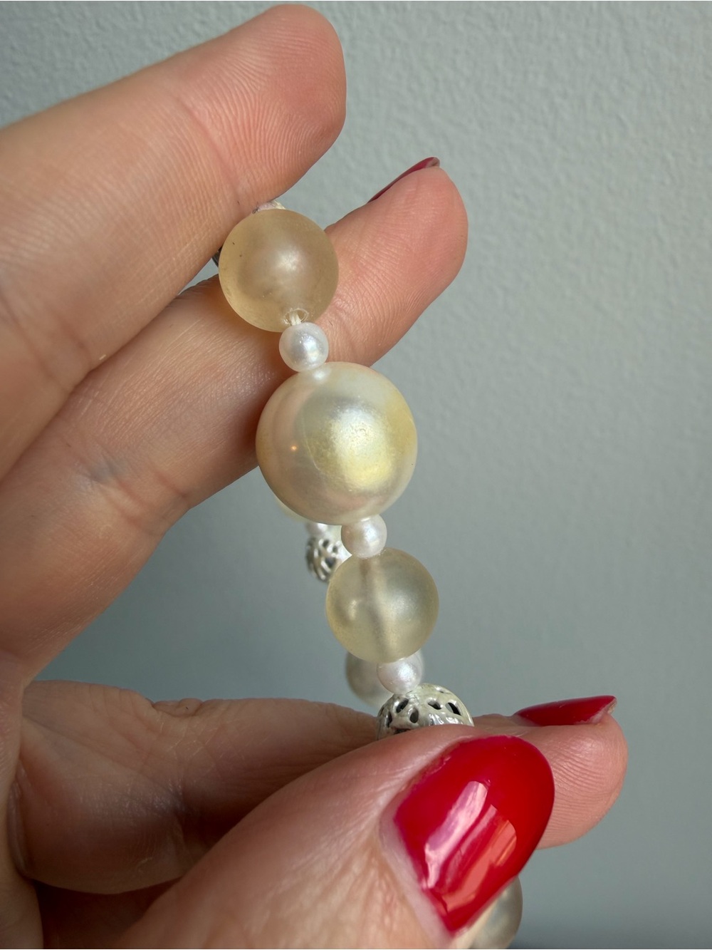 Vintage Elegant Pearly White Chunky Bead Necklace and Bracelet - Picture 6 of 8
